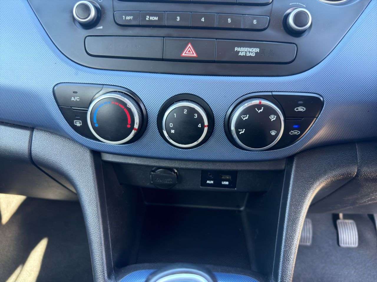 2017 HYUNDAI I10 2017 HYUNDAI I10