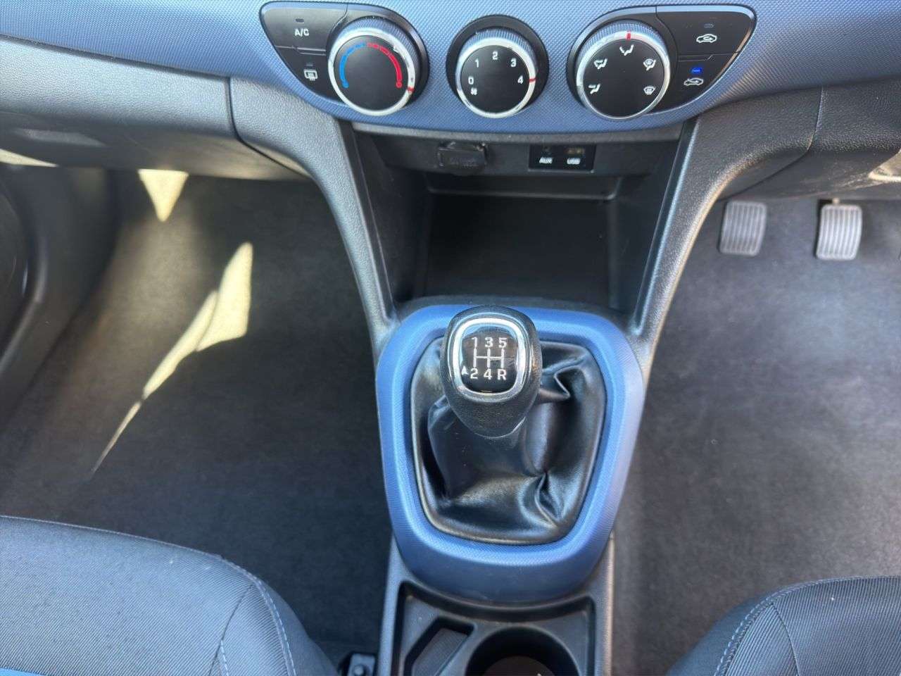 2017 HYUNDAI I10 2017 HYUNDAI I10