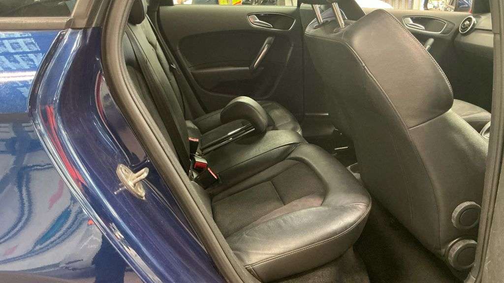 2014 AUDI A1 2014 AUDI A1