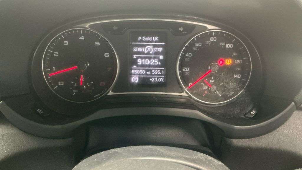 2014 AUDI A1 2014 AUDI A1