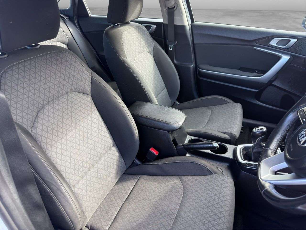 2021 KIA CEED 2021 KIA CEED