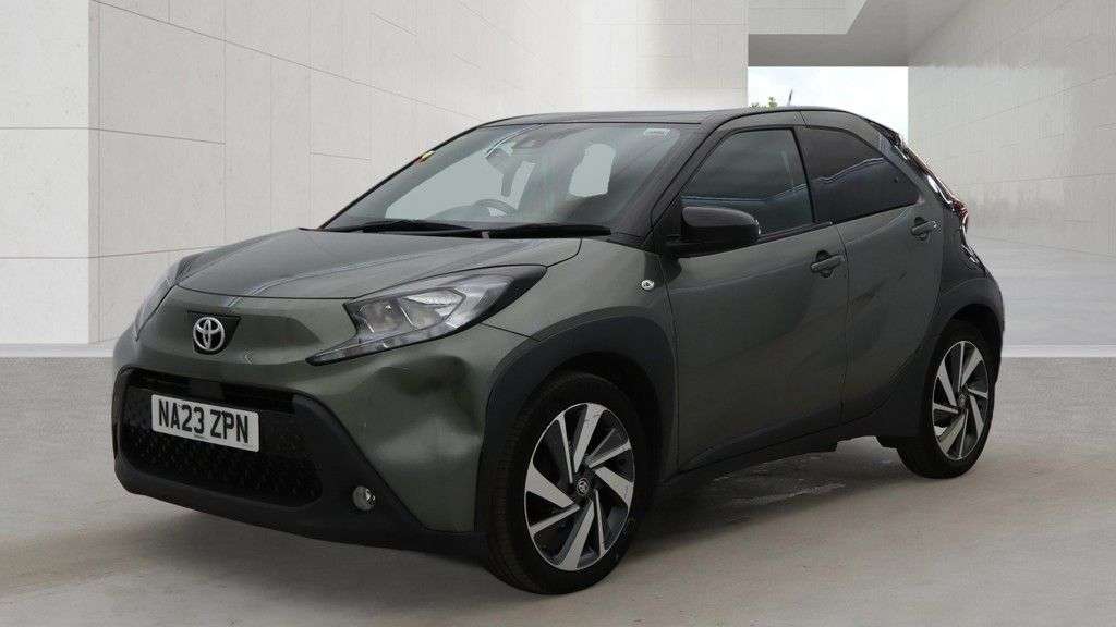 A 2023 TOYOTA AYGO X 1.0 VVT-i Edge Hatchback 5dr Petrol Manual Euro 6 (s/s) (72 ps) Finance Fro A 2023 TOYOTA AYGO X 1.0 VVT-i Edge Hatchback 5dr Petrol Manual Euro 6 (s/s) (72 ps) Finance Fro