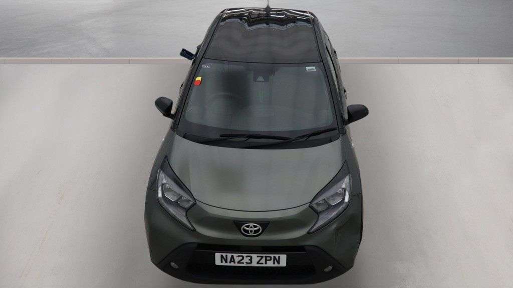 2023 TOYOTA AYGO X 2023 TOYOTA AYGO X