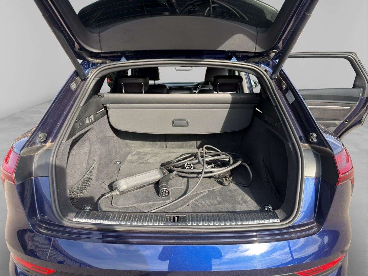 2020 AUDI E-TRON 2020 AUDI E-TRON