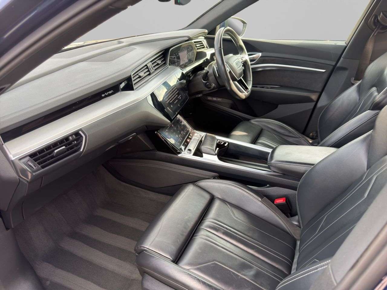 2020 AUDI E-TRON 2020 AUDI E-TRON
