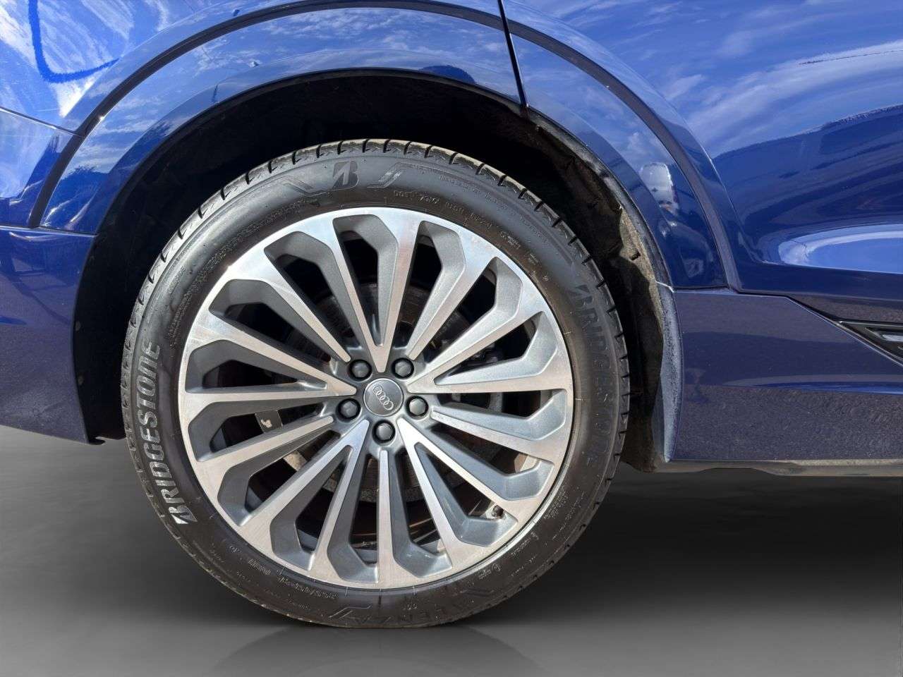 2020 AUDI E-TRON 2020 AUDI E-TRON