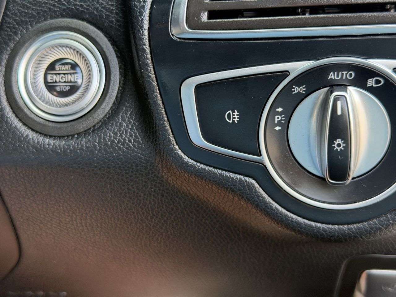 2019 MERCEDES-BENZ C CLASS 2019 MERCEDES-BENZ C CLASS