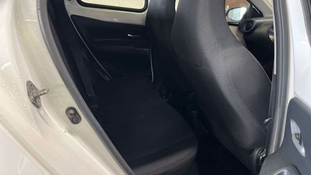 2023 TOYOTA AYGO X 2023 TOYOTA AYGO X