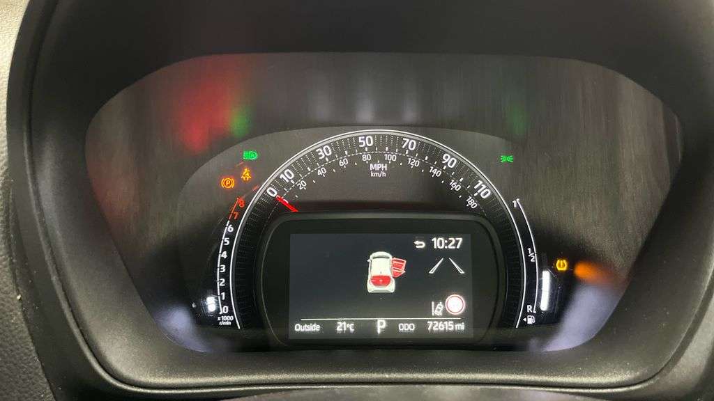 2023 TOYOTA AYGO X 2023 TOYOTA AYGO X