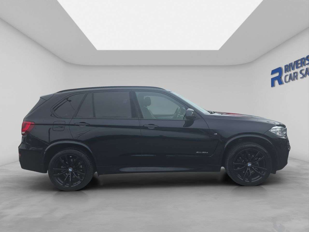 A 2018 BMW X5 3.0 30d M Sport SUV 5dr Diesel Auto xDrive Euro 6 (s/s) (258 ps) A 2018 BMW X5 3.0 30d M Sport SUV 5dr Diesel Auto xDrive Euro 6 (s/s) (258 ps)