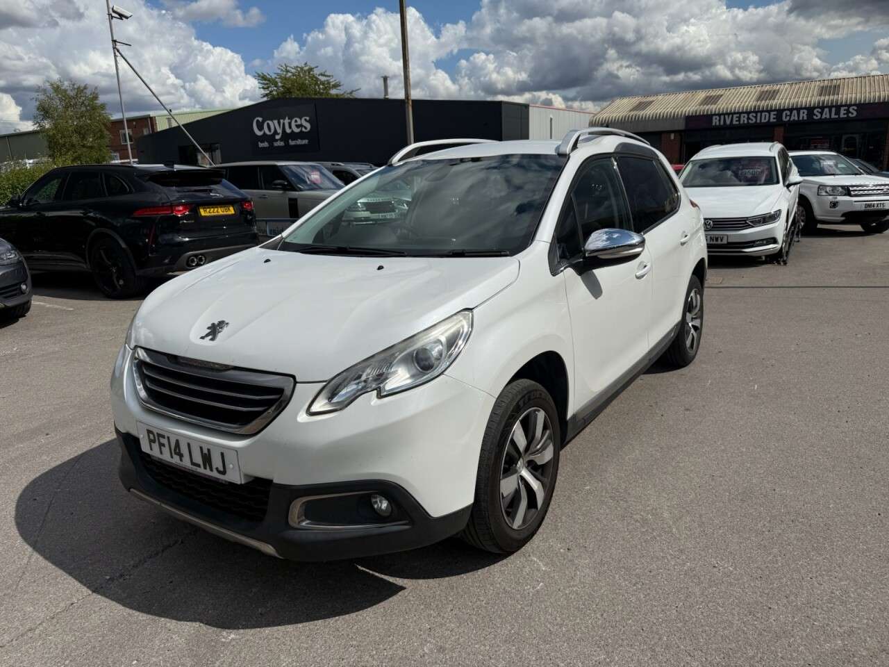 2014 PEUGEOT 2008 2014 PEUGEOT 2008