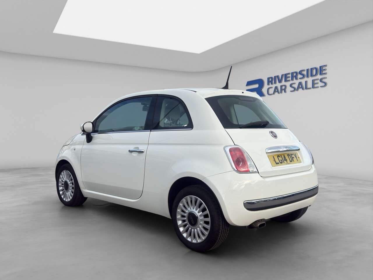 2014 FIAT 500 2014 FIAT 500