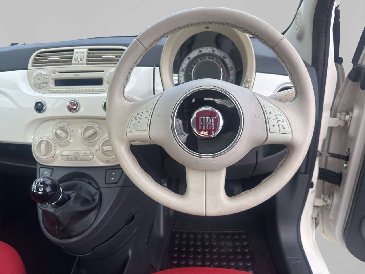 2014 FIAT 500 2014 FIAT 500