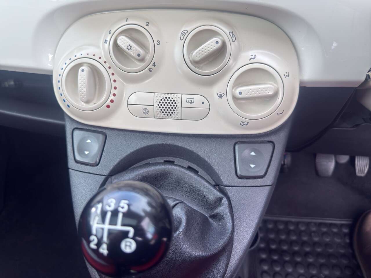 2014 FIAT 500 2014 FIAT 500