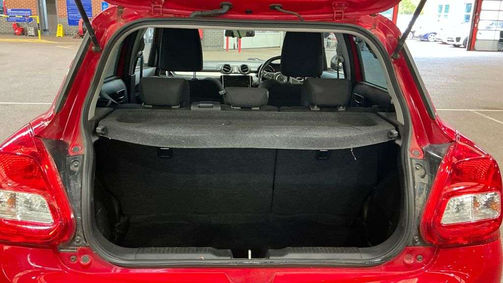 2018 SUZUKI SWIFT 2018 SUZUKI SWIFT