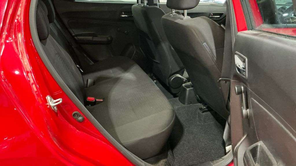 2018 SUZUKI SWIFT 2018 SUZUKI SWIFT