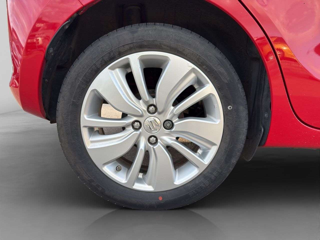 2018 SUZUKI SWIFT 2018 SUZUKI SWIFT