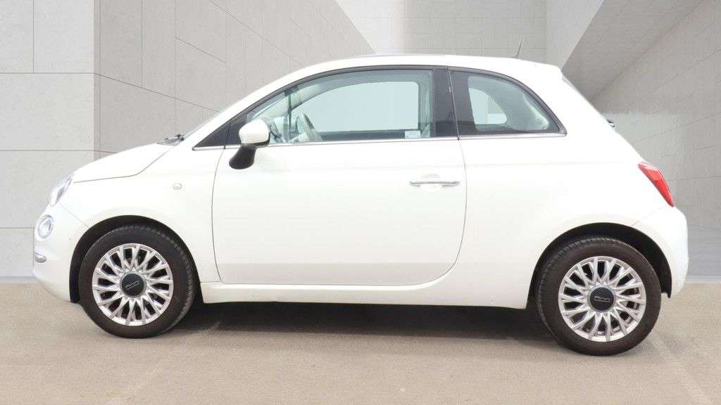 2018 FIAT 500 2018 FIAT 500
