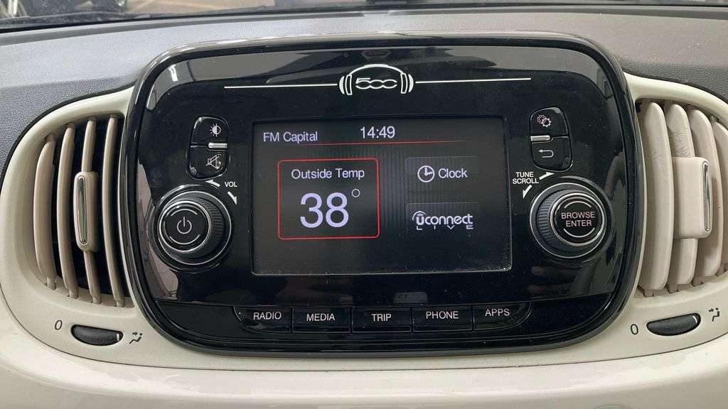 2018 FIAT 500 2018 FIAT 500