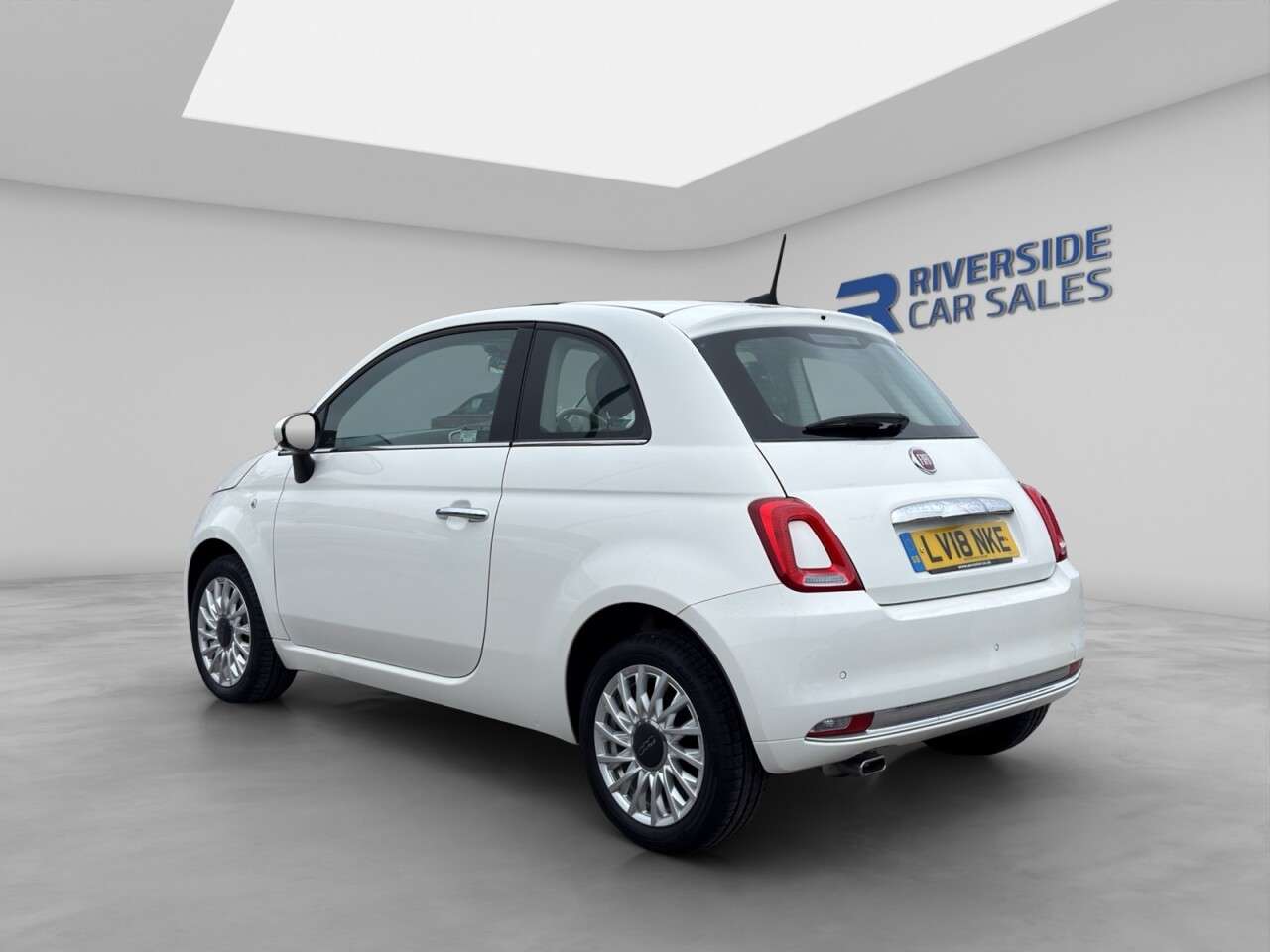 2018 FIAT 500 2018 FIAT 500