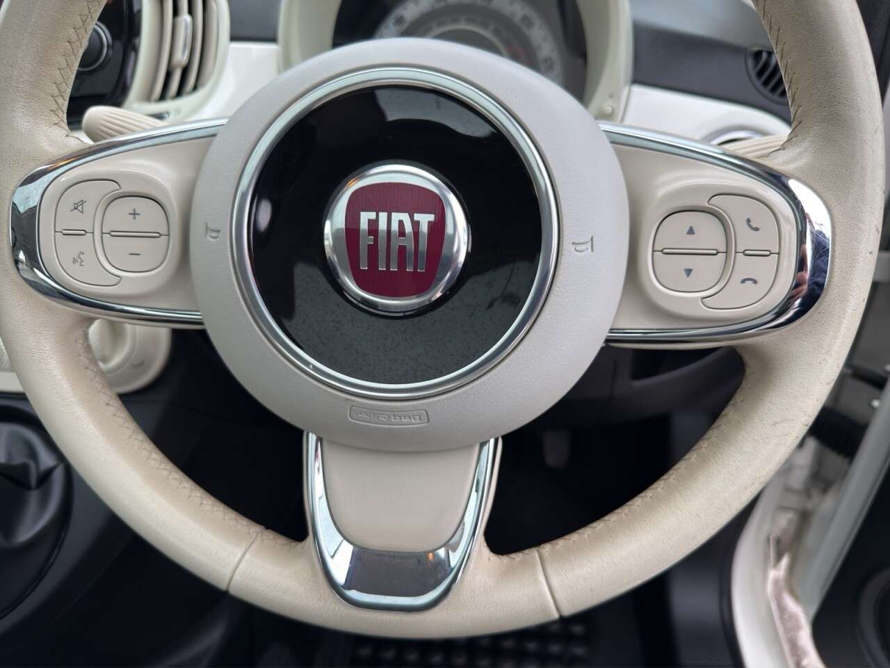 2018 FIAT 500 2018 FIAT 500