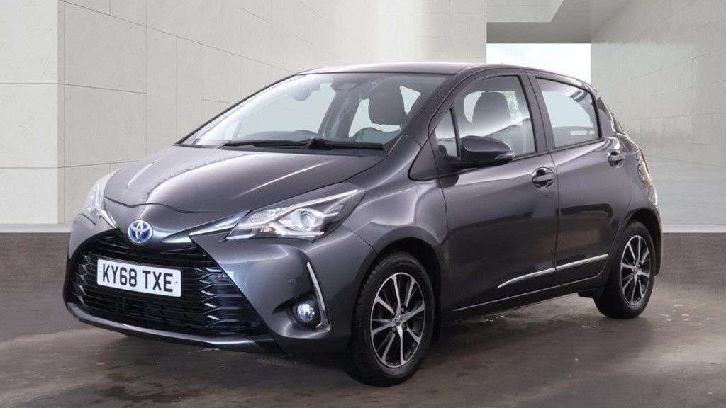A 2018 TOYOTA YARIS 1.5 VVT-i Icon Tech Hatchback 5dr Petrol Manual Euro 6 (111 ps) Finance Fro A 2018 TOYOTA YARIS 1.5 VVT-i Icon Tech Hatchback 5dr Petrol Manual Euro 6 (111 ps) Finance Fro
