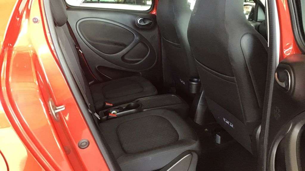 2021 SMART FORFOUR 2021 SMART FORFOUR