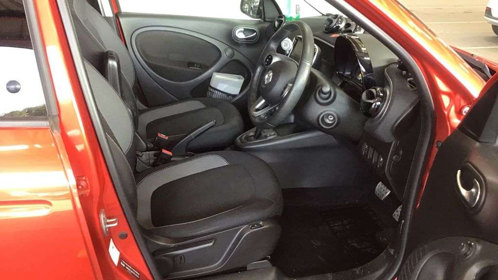 2021 SMART FORFOUR 2021 SMART FORFOUR