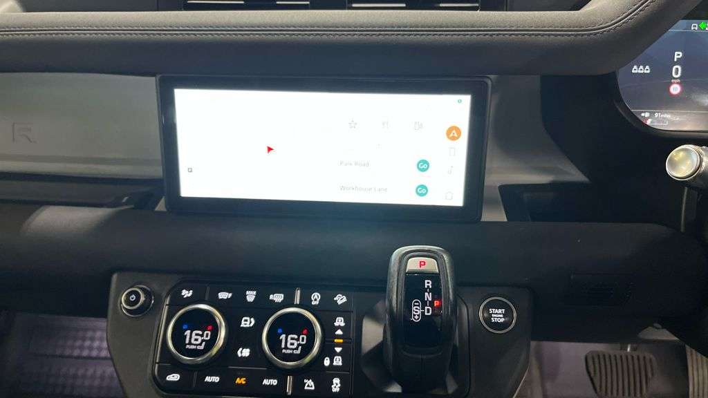 2021 LAND ROVER DEFENDER 110 2021 LAND ROVER DEFENDER 110