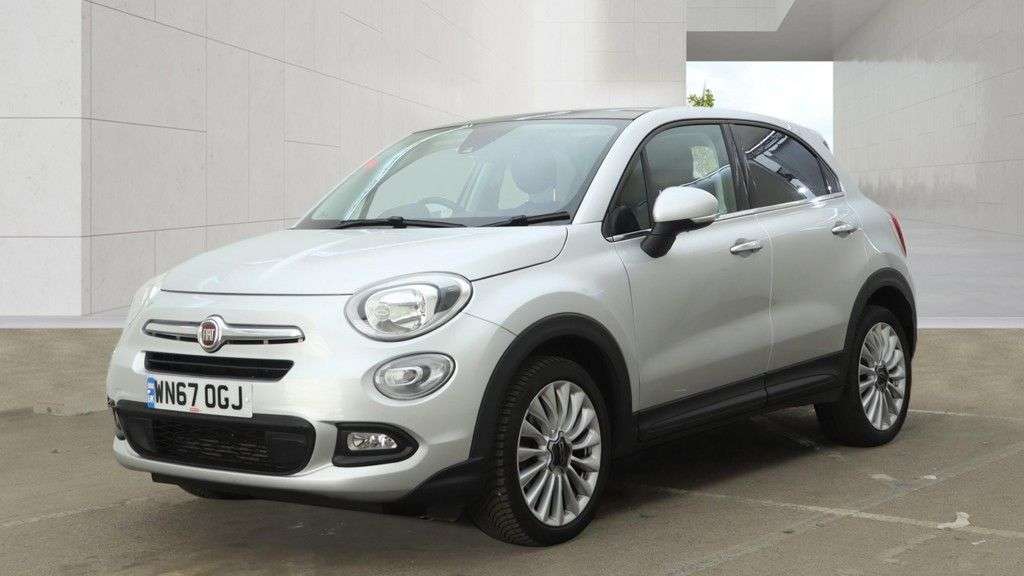 A 2017 FIAT 500X 1.4 MultiAir Lounge SUV 5dr Petrol Manual Euro 6 (s/s) (140 ps) Finance Fro A 2017 FIAT 500X 1.4 MultiAir Lounge SUV 5dr Petrol Manual Euro 6 (s/s) (140 ps) Finance Fro