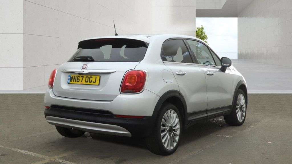 2017 FIAT 500X 2017 FIAT 500X