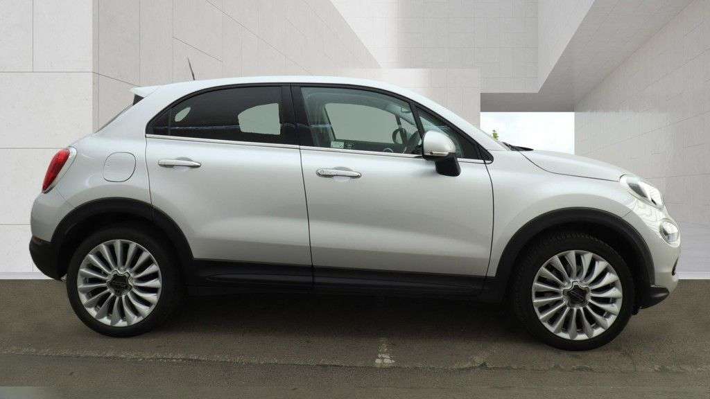2017 FIAT 500X 2017 FIAT 500X