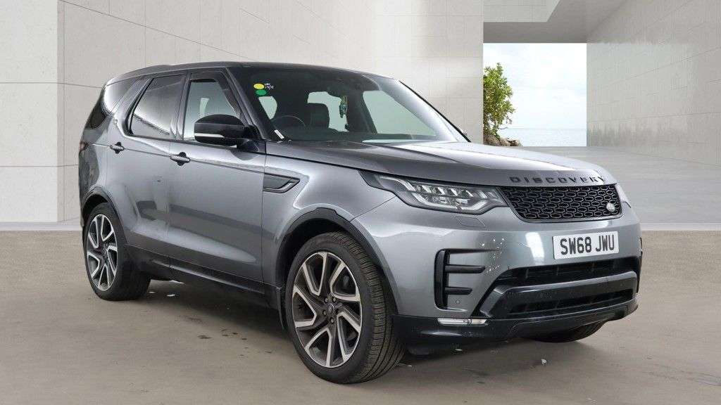 A 2018 LAND ROVER DISCOVERY 3.0 TD V6 HSE SUV 5dr Diesel Auto 4WD Euro 6 (s/s) (258 ps) - 6 Main Dealer A 2018 LAND ROVER DISCOVERY 3.0 TD V6 HSE SUV 5dr Diesel Auto 4WD Euro 6 (s/s) (258 ps) - 6 Main Dealer