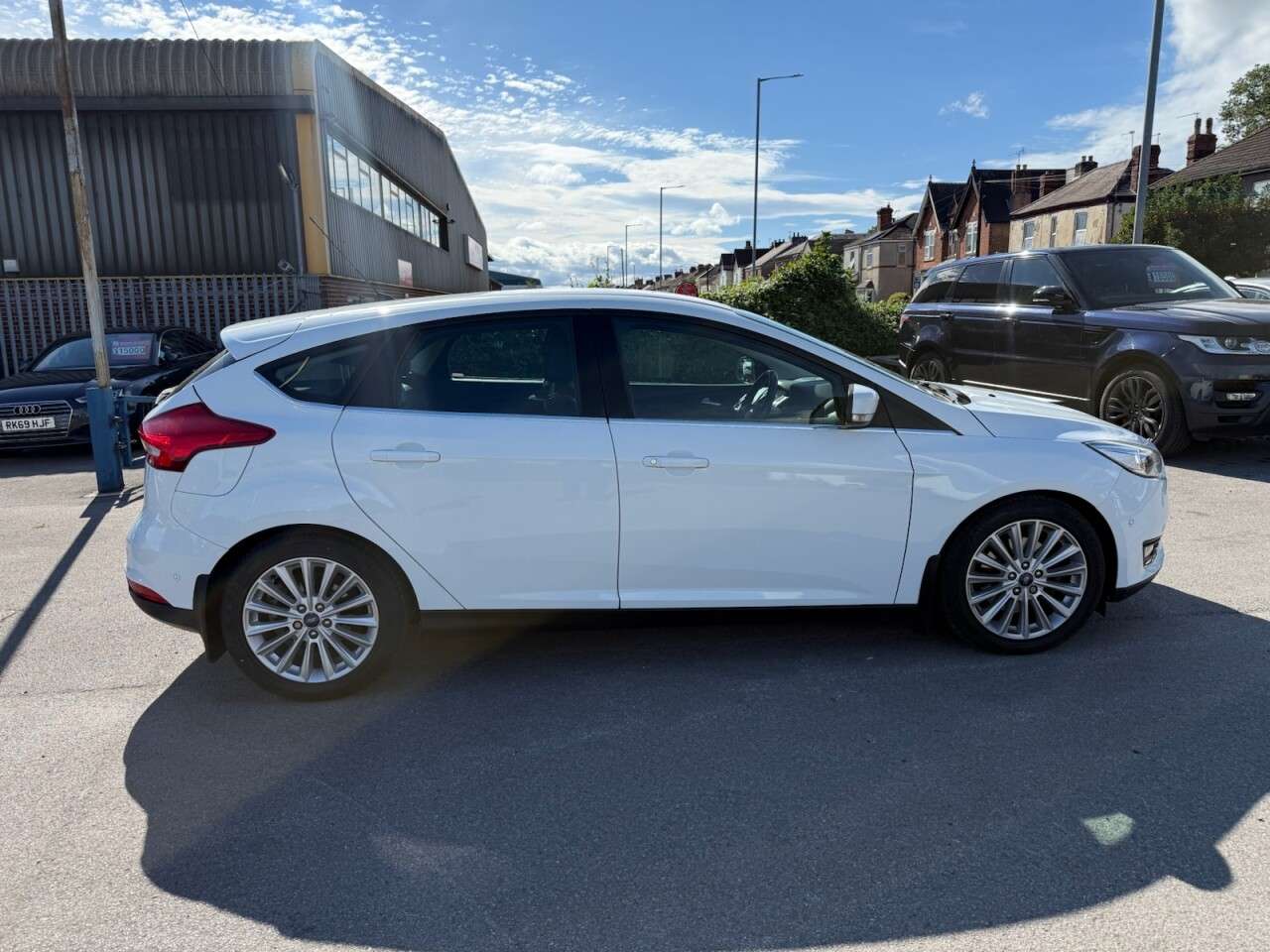 A 2015 FORD FOCUS 1.5T EcoBoost Titanium X Hatchback 5dr Petrol Manual Euro 6 (s/s) (182 ps) A 2015 FORD FOCUS 1.5T EcoBoost Titanium X Hatchback 5dr Petrol Manual Euro 6 (s/s) (182 ps)