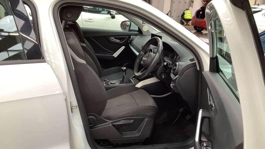 A 2019 AUDI Q2 1.0 TFSI 30 Sport SUV 5dr Petrol Manual Euro 6 (s/s) (116 ps) - 1 Main Deal A 2019 AUDI Q2 1.0 TFSI 30 Sport SUV 5dr Petrol Manual Euro 6 (s/s) (116 ps) - 1 Main Deal