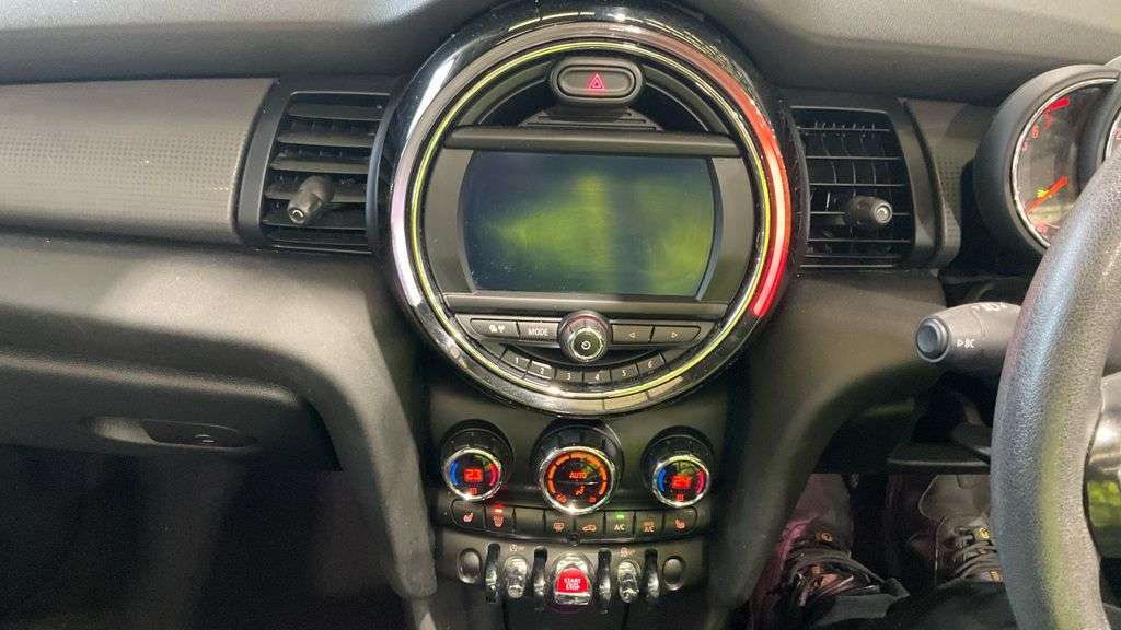 2019 MINI CONVERTIBLE 2019 MINI CONVERTIBLE