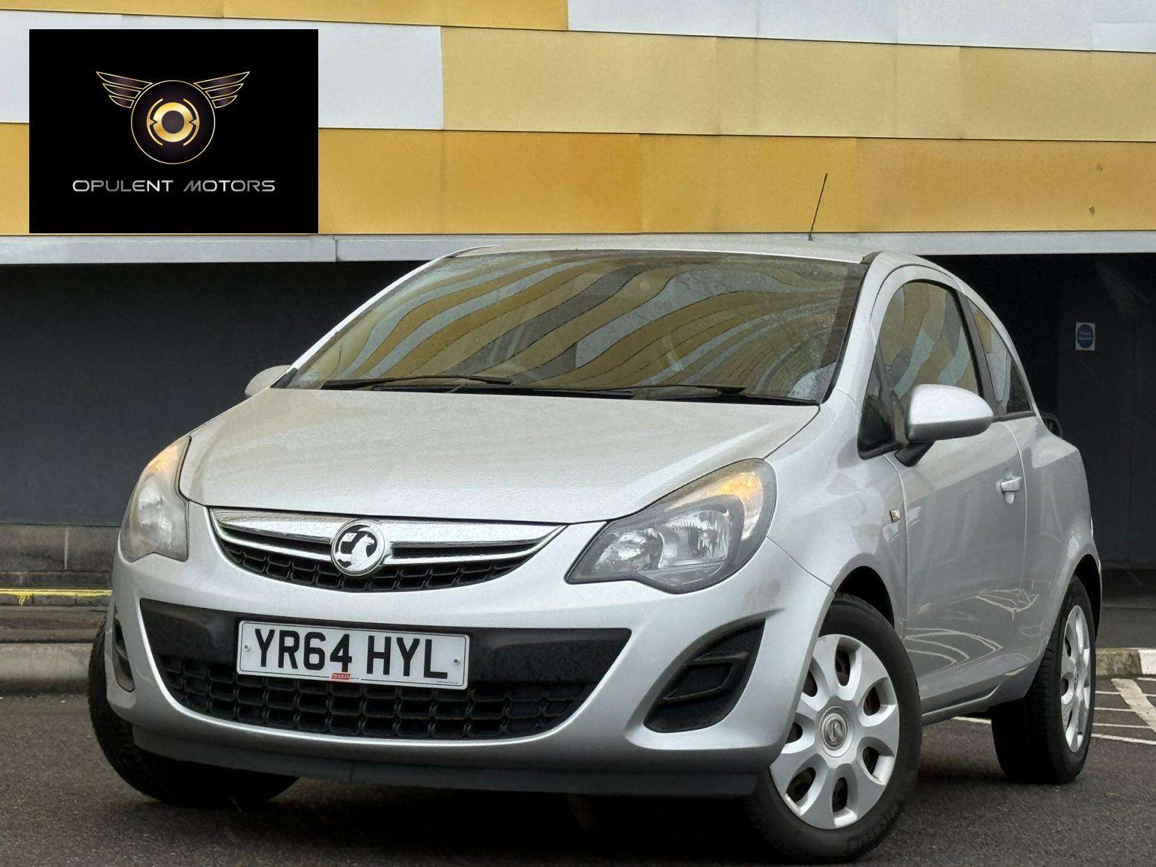A 2014 VAUXHALL CORSA 1.2 16V Design Hatchback 3dr Petrol Manual Euro 5 (A/C) (85 ps) A 2014 VAUXHALL CORSA 1.2 16V Design Hatchback 3dr Petrol Manual Euro 5 (A/C) (85 ps)