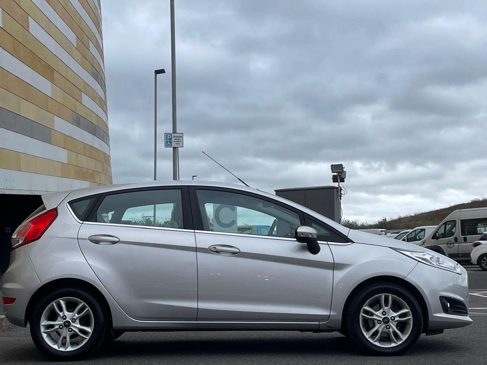 2016 FORD FIESTA 2016 FORD FIESTA