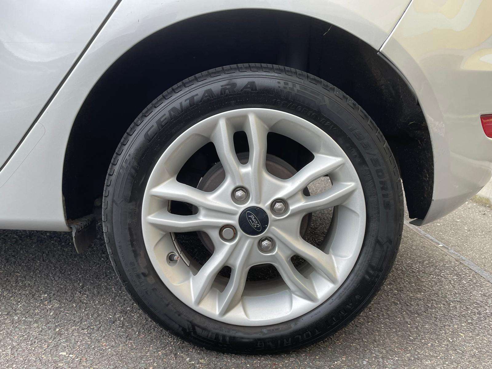 2016 FORD FIESTA 2016 FORD FIESTA