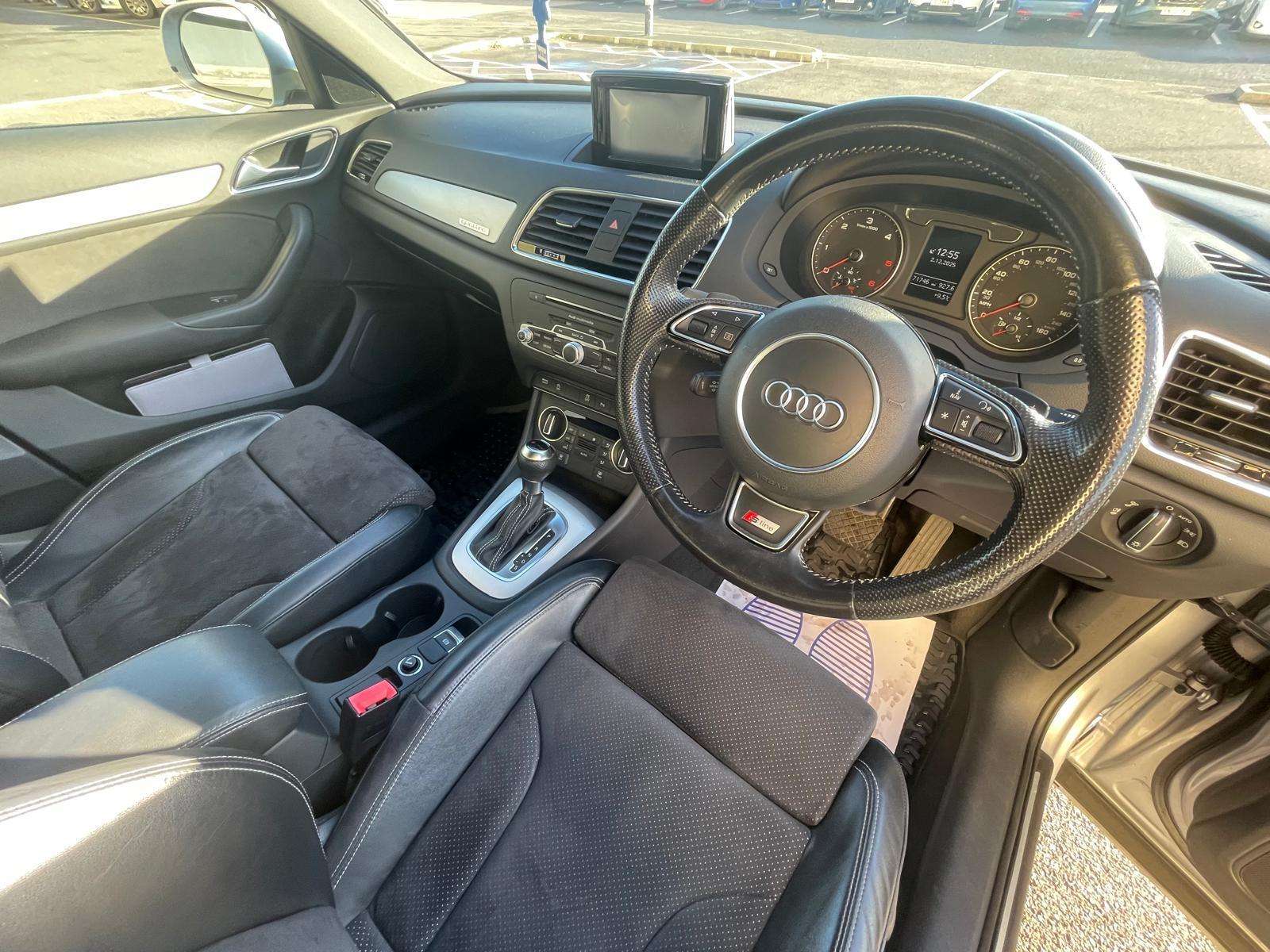 2015 AUDI Q3 2015 AUDI Q3