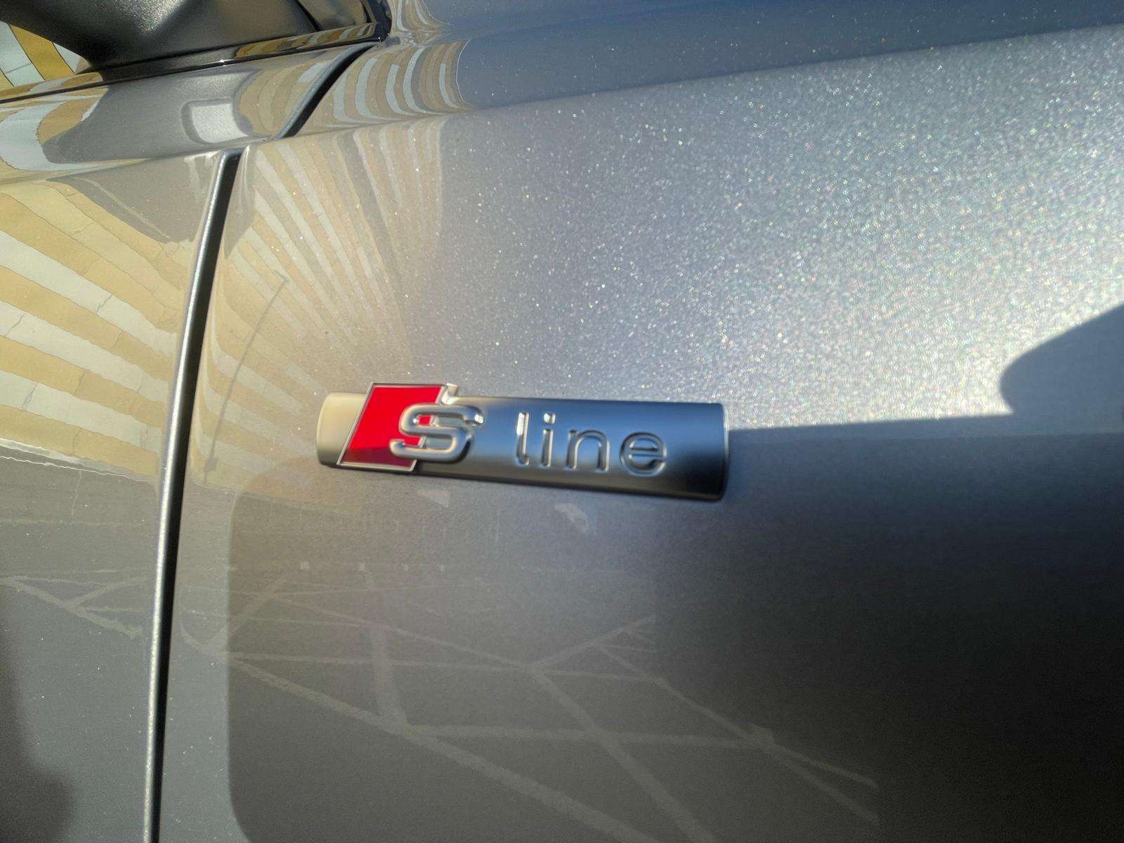 2015 AUDI Q3 2015 AUDI Q3