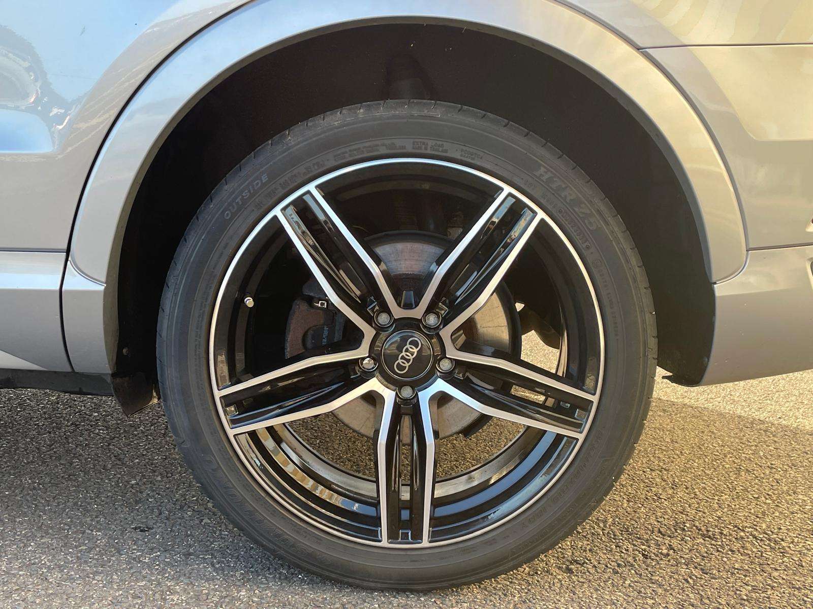 2015 AUDI Q3 2015 AUDI Q3