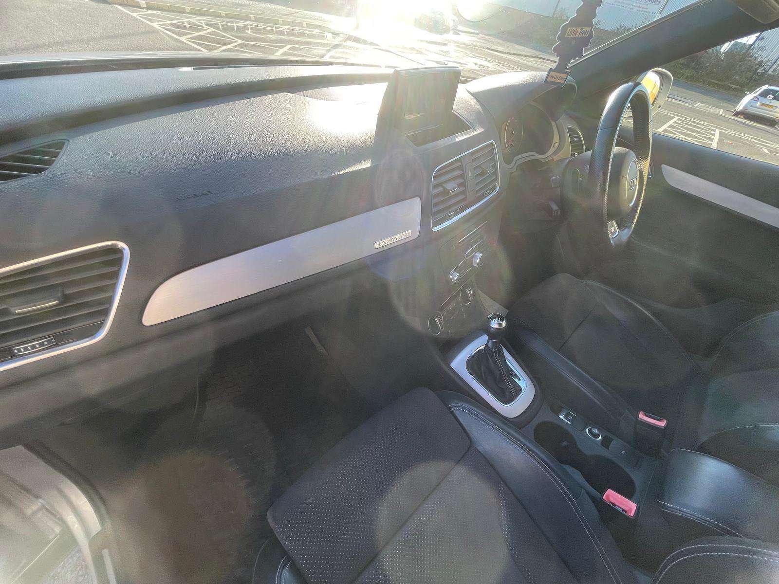 2015 AUDI Q3 2015 AUDI Q3