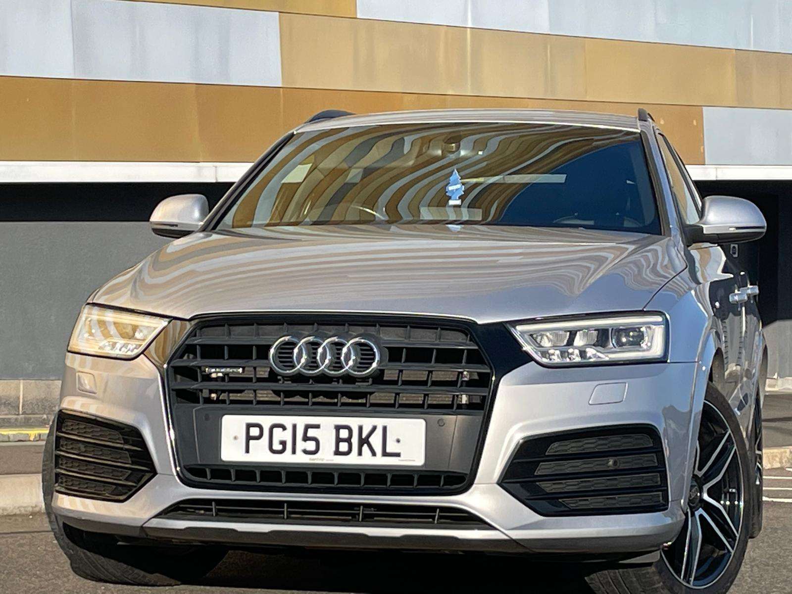 2015 AUDI Q3 2015 AUDI Q3