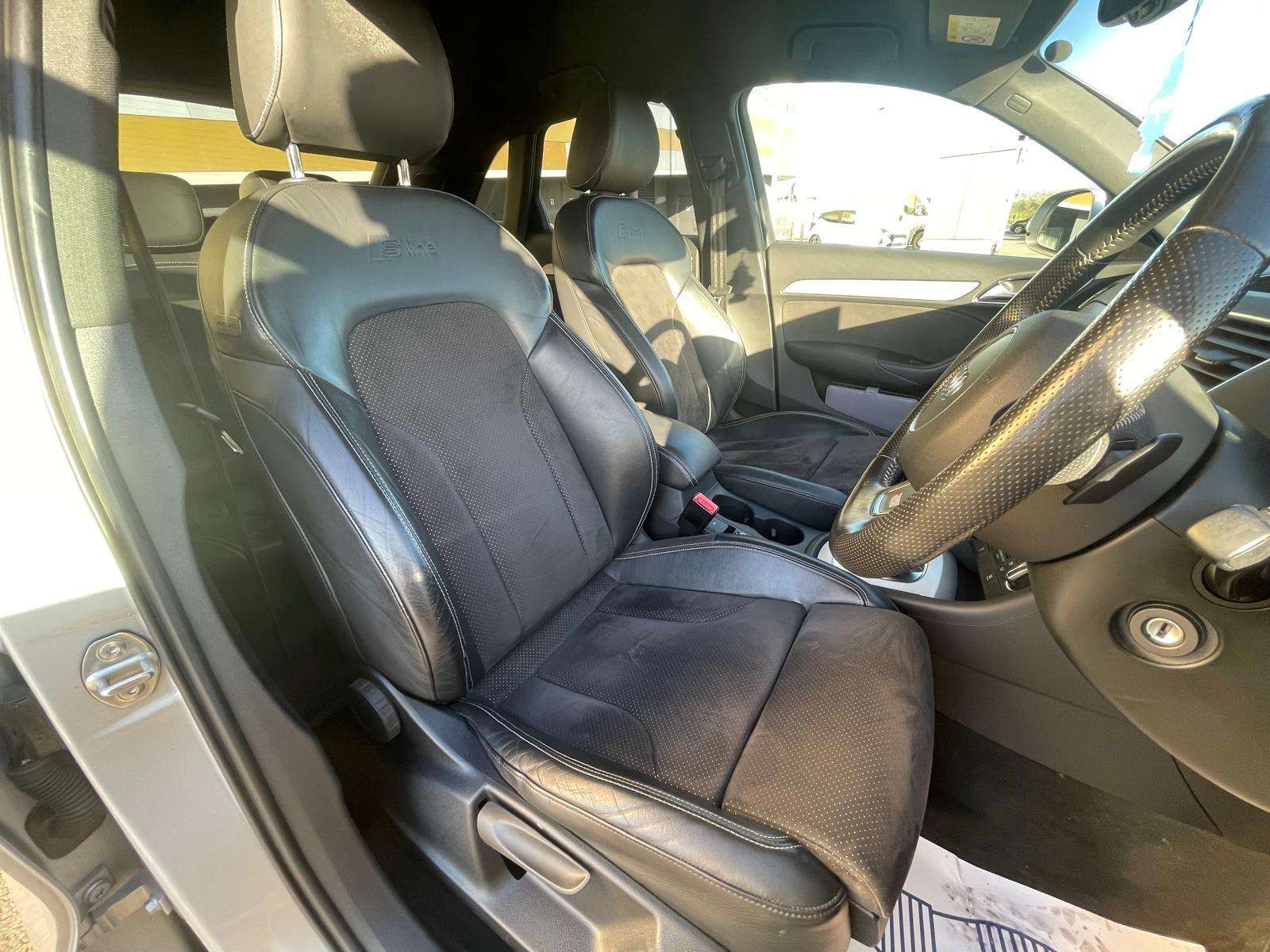 2015 AUDI Q3 2015 AUDI Q3