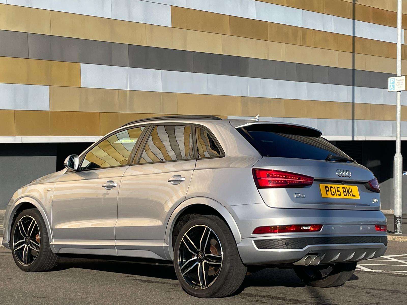 2015 AUDI Q3 2015 AUDI Q3