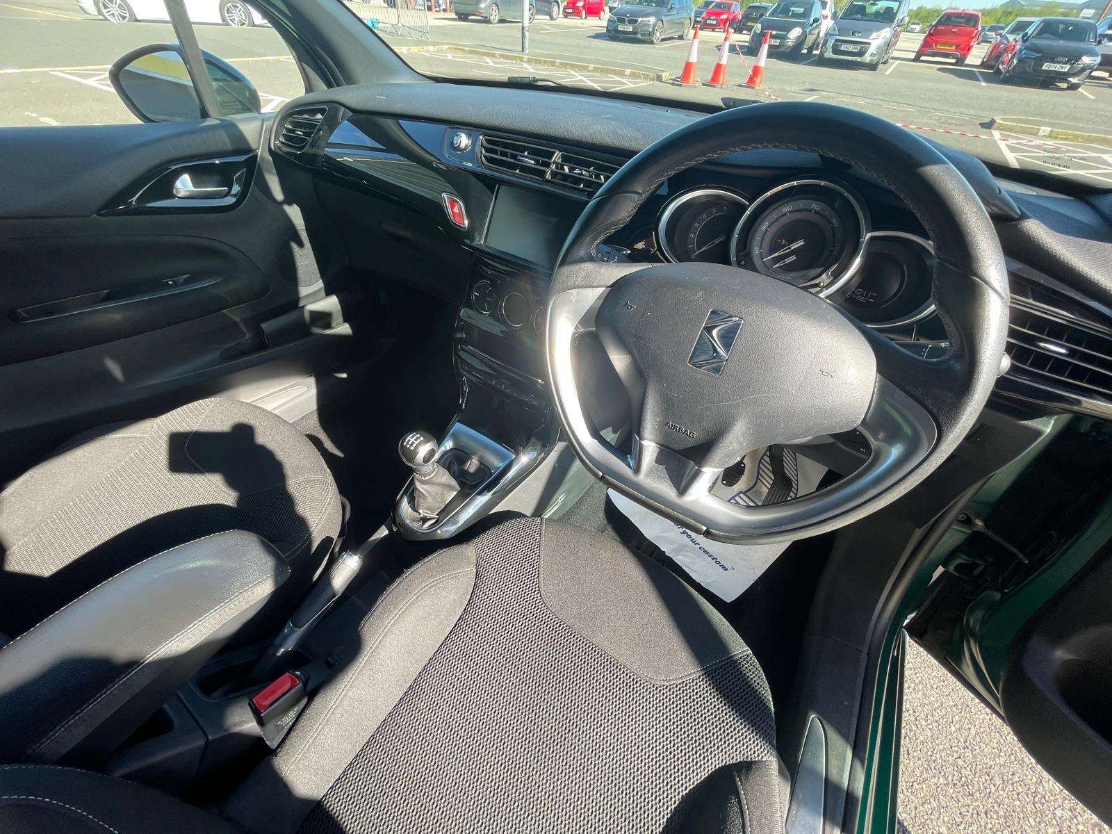 2017 DS AUTOMOBILES DS 3 2017 DS AUTOMOBILES DS 3
