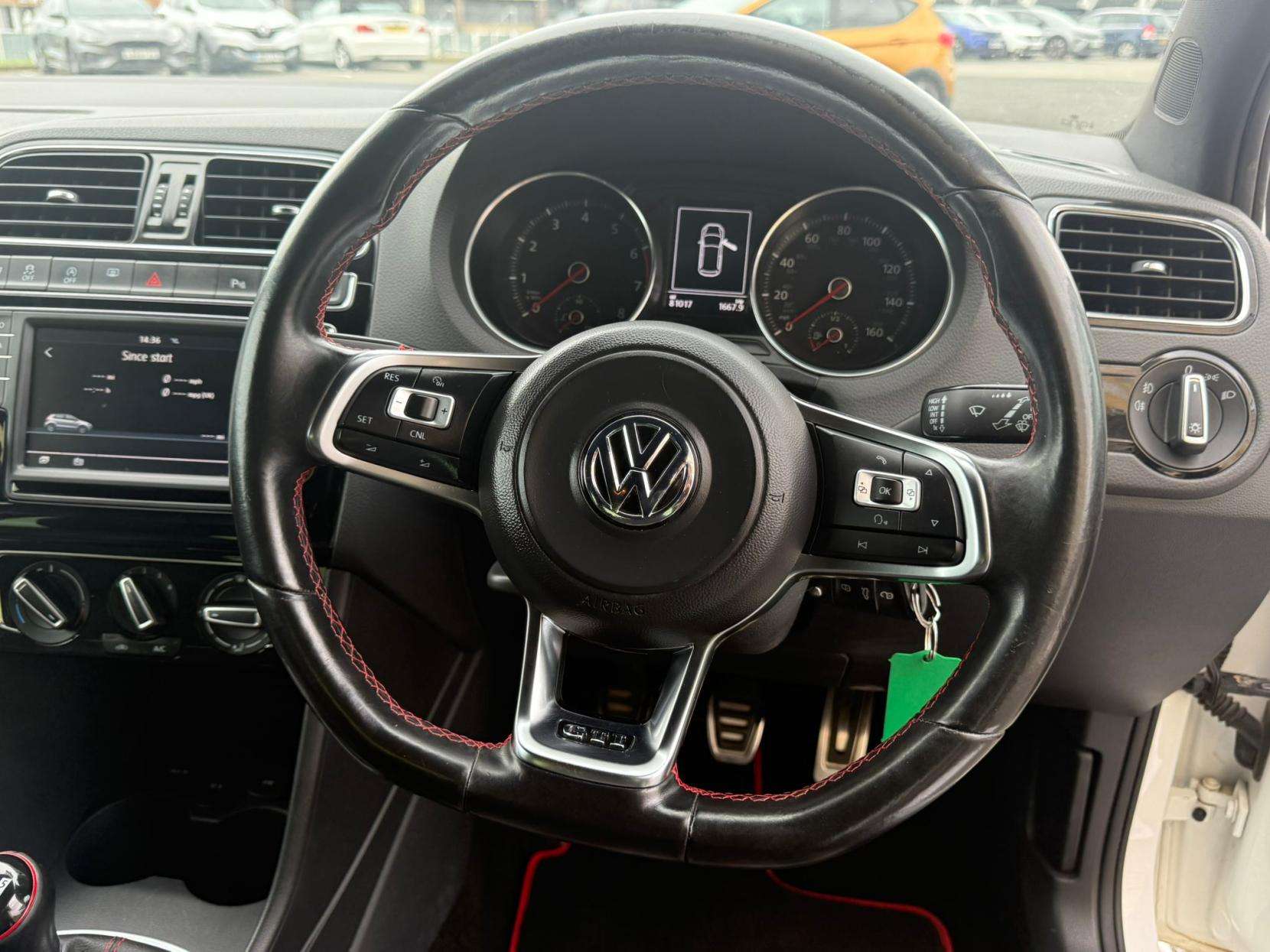 2015 VOLKSWAGEN POLO 2015 VOLKSWAGEN POLO