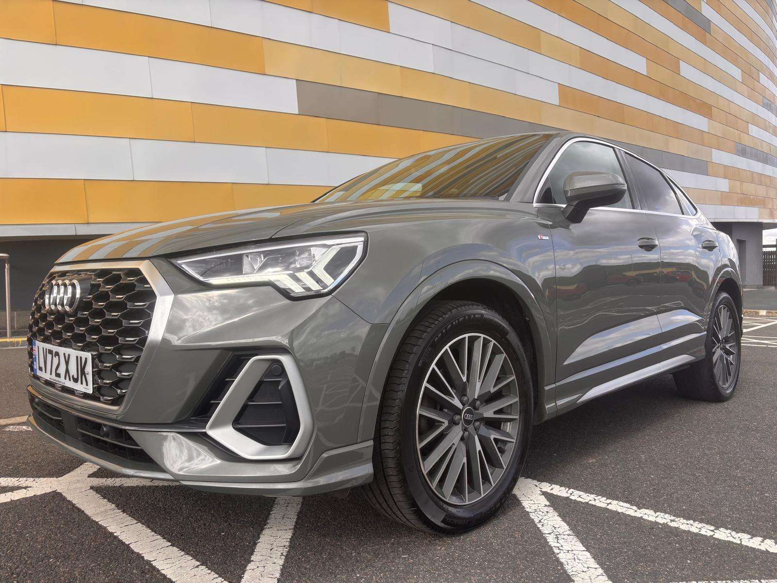 2022 AUDI Q3 2022 AUDI Q3