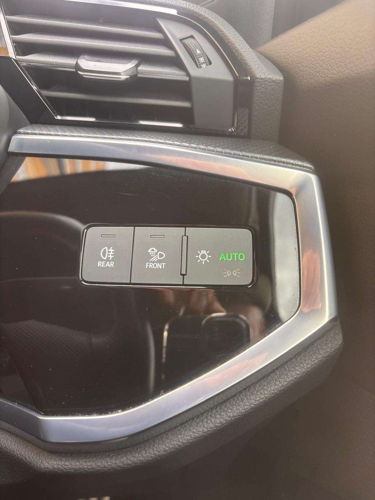 2022 AUDI Q3 2022 AUDI Q3